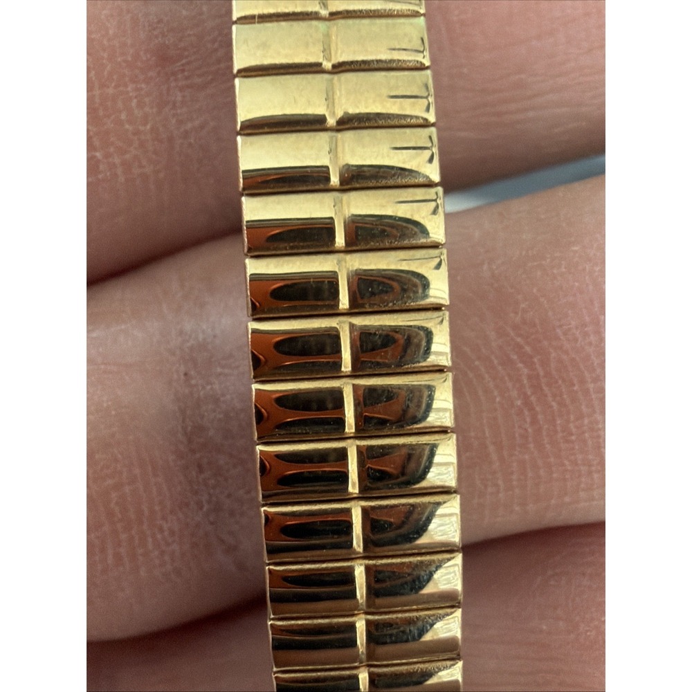 Vintage Elgin Diamond Ladies Watch Oval Textured Dial Gold Tone Stretch Band NEW - Picture 13 of 15